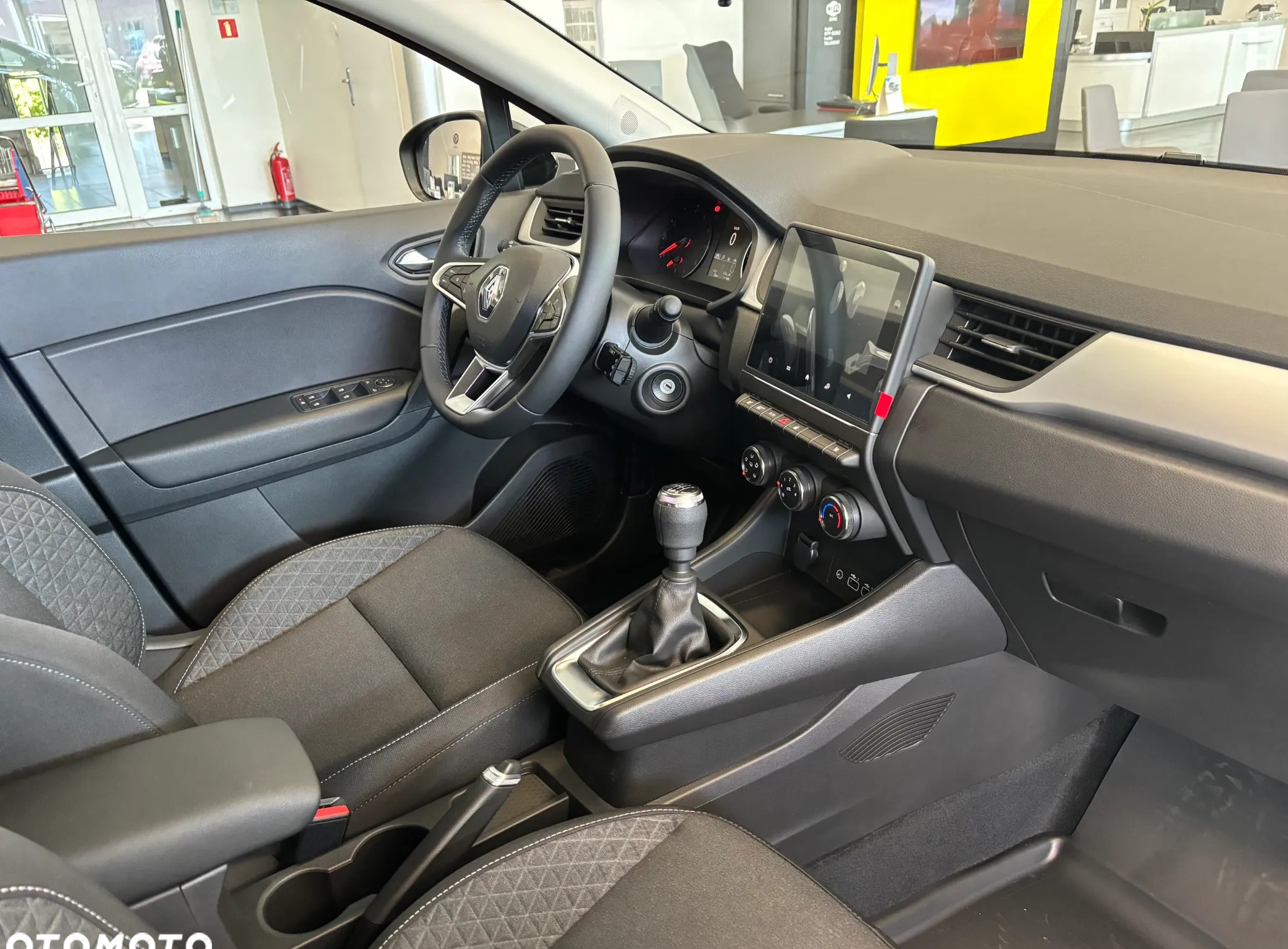 Renault Captur cena 82900 przebieg: 1, rok produkcji 2024 z Koło małe 154